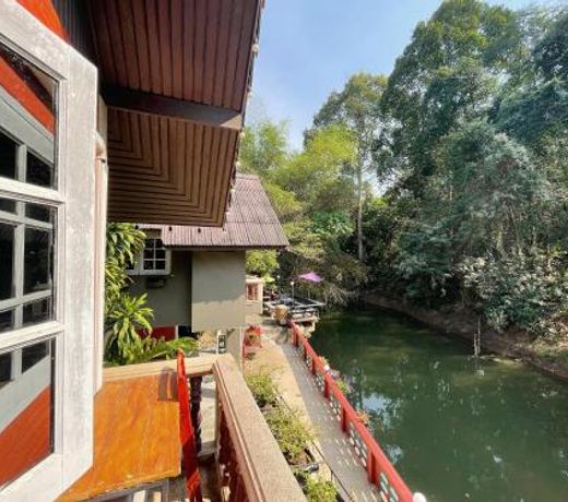 Chomklong Experience