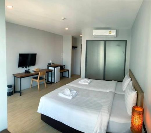 Atom Phuket Hotel -SHA Plus