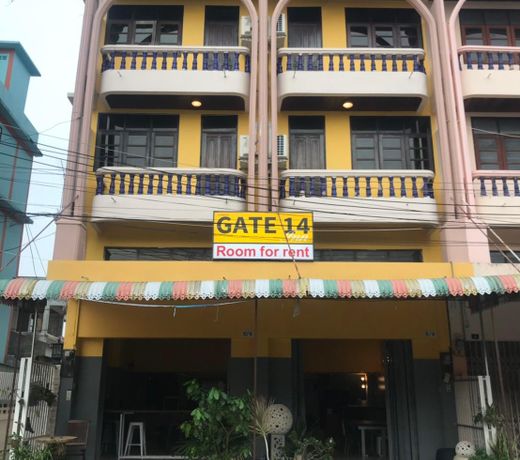 GATE 14 Inn