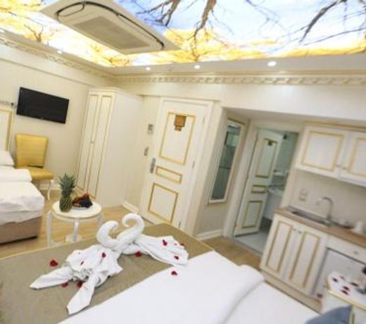 Hazar Otel