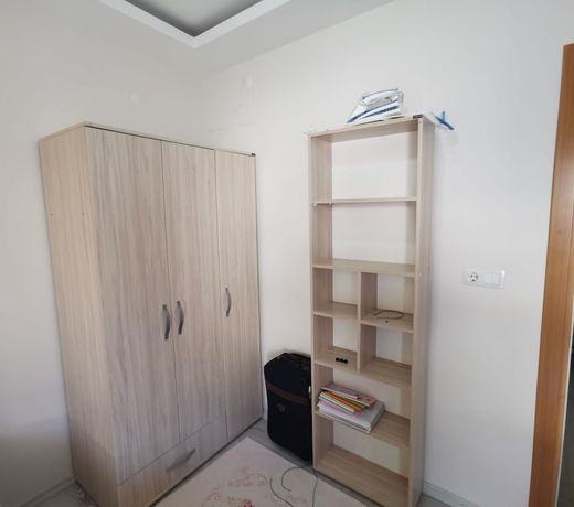 Yildiz Apart
