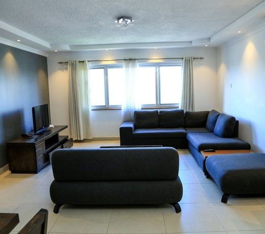 Hillview Apartments