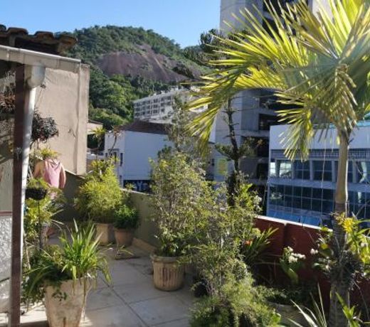Rio Nomad Guest House