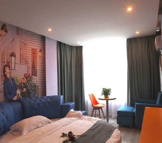 Shell Ganzhou Central Theme Hotel