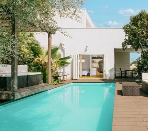 Casablanca Pool House