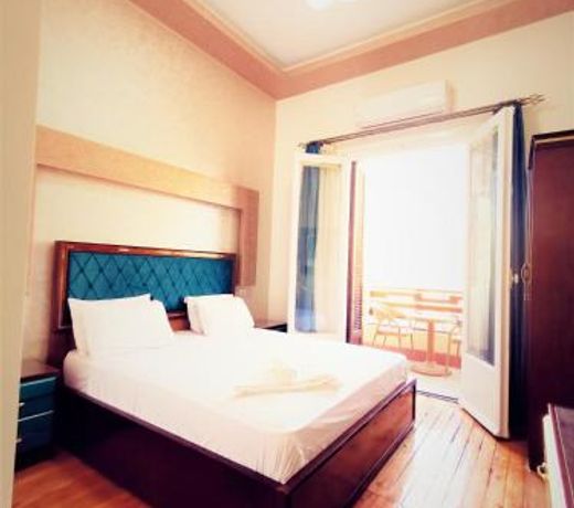 Golden Palace Hotel