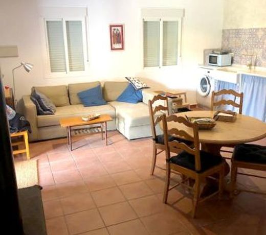 3 bedrooms house with shared pool enclosed garden and wifi at Montecote 5 km away from the beach