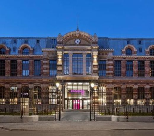 Moxy Lille City