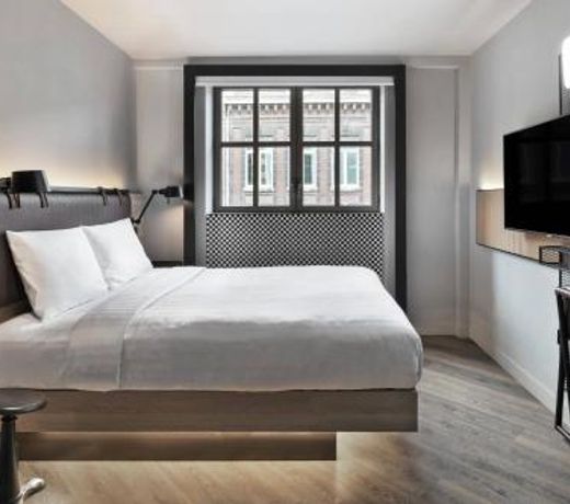 Moxy Lille City