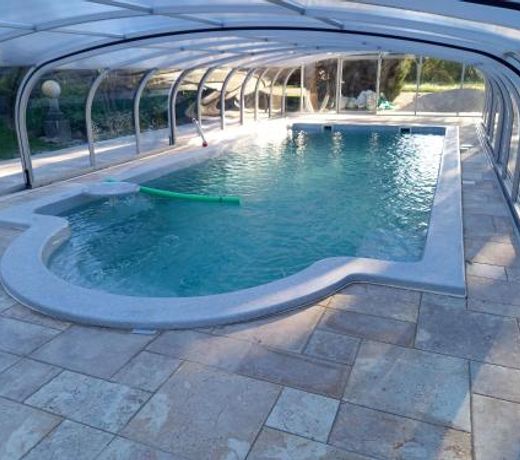 Maison de 2 chambres avec piscine partagee jardin amenage et wifi a Le Thor