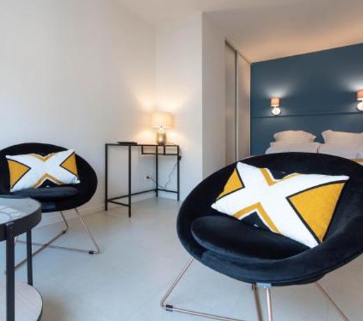 Duplex coquet avec PARKING proche centre-ville de Lyon