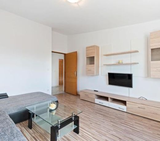 Simplistic Apartment in Vir with Garden