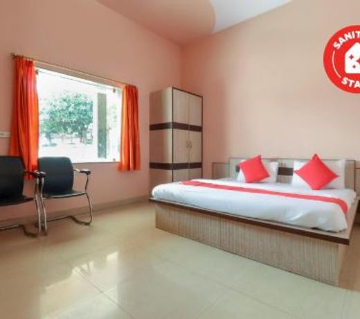 OYO 70459 Mukund Vihar Inn