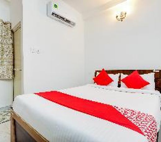OYO 65977 Hotel Expression