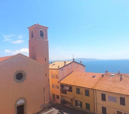 Bilocale Garibaldi nel centro di Talamone