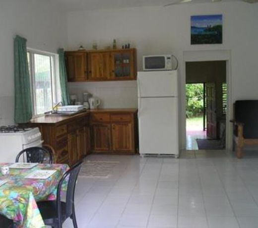 Moves Rasta Cottage