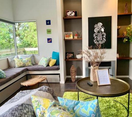 Ribbonwood Treetops cottage