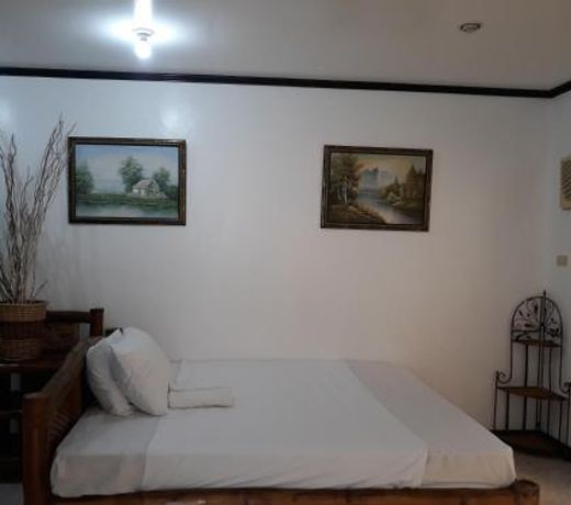 Shane Beach Resort