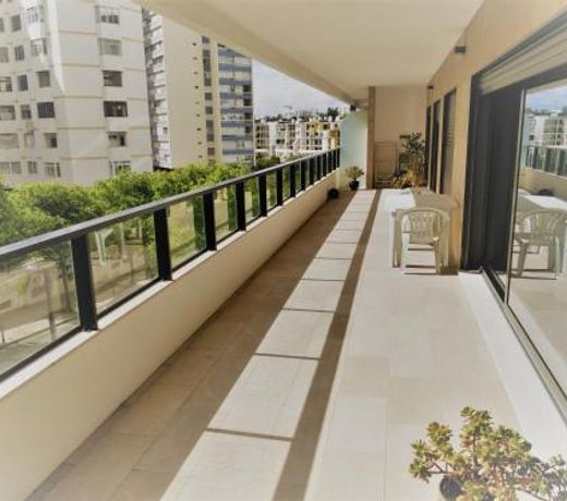 Apartamento de Luxo na Praia