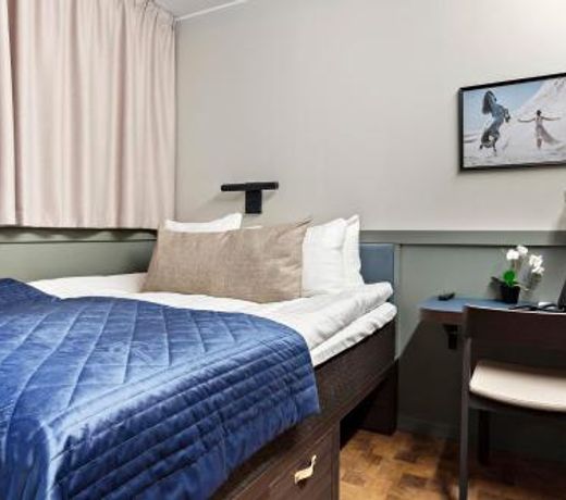 Best Western Hotel at 108
