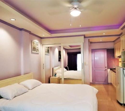 Baan Suan Lalana modern ground floor studio apartment Pattaya