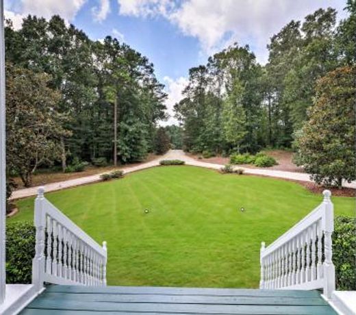 1840s Historic LaFayette Retreat with Guest House!