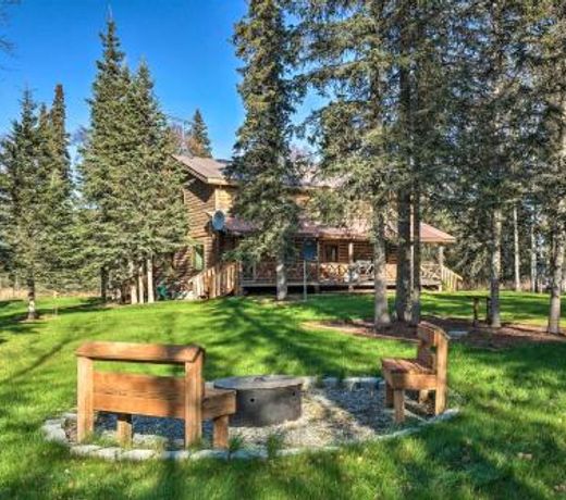 Cozy Kenai Cabin, Great for Groups and Families