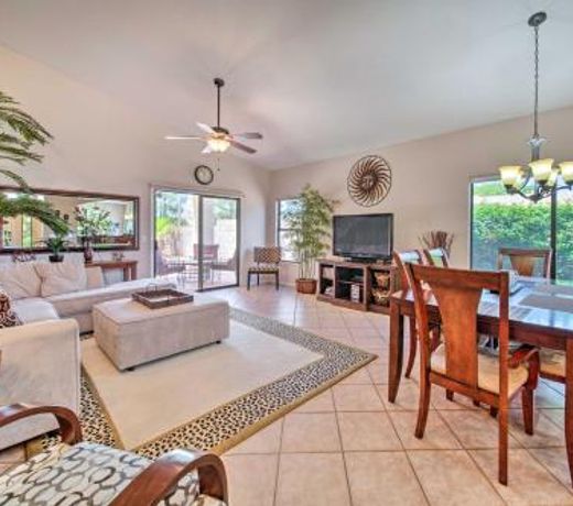 Immaculate Chandler House with Outdoor Living Space!