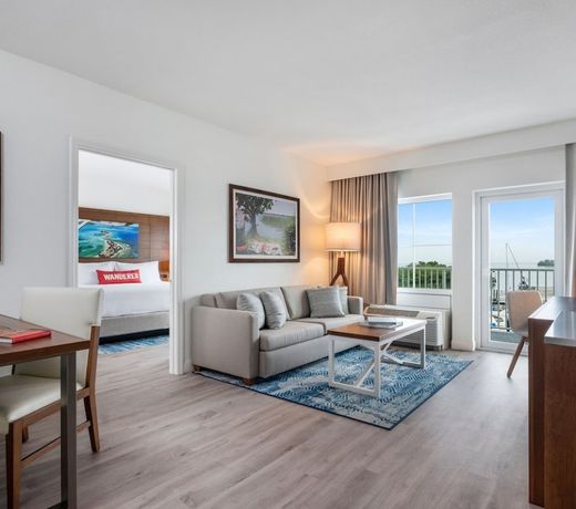 Compass Hotel by Margaritaville Anna Maria Sound