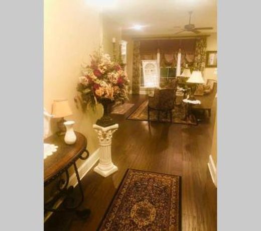 5 Star French Country Manor! Near LaTech and Squire Creek Golf Course