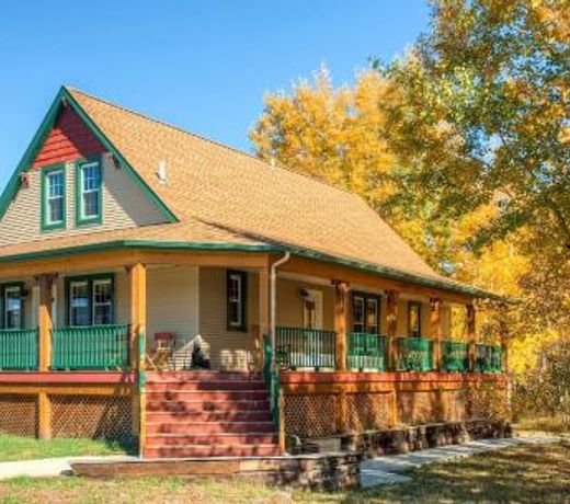 Large Family Home with View, 1 Mi to Red Lodge Ski!