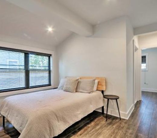 Updated Downtown Red Bank Home 5 Mi to Beach!