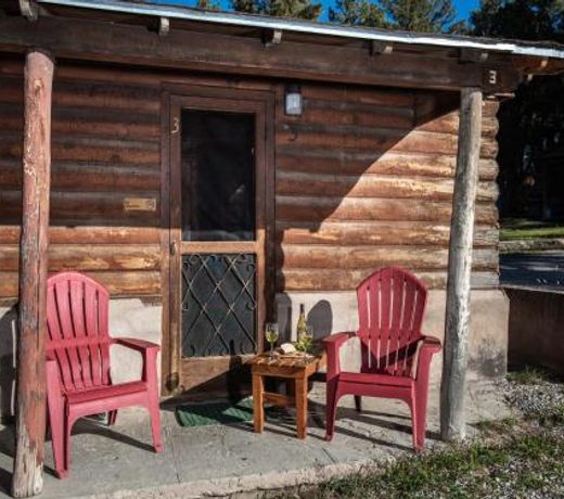 Apache Village 3, Queen Bed, Midtown, Sleeps 2