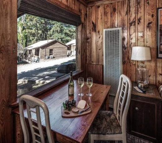 Apache Village 4, King Studio, Midtown, Sleeps 2