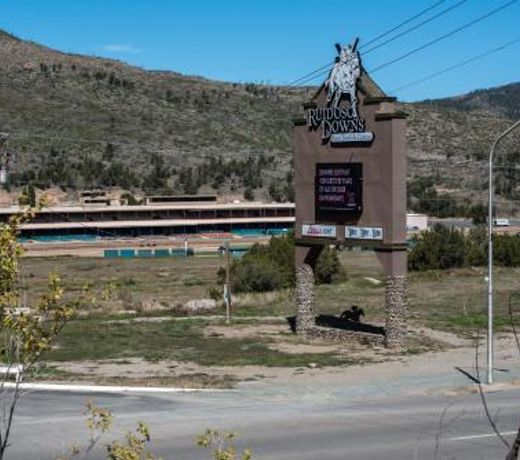 Apache Village 5, Queen Bed, Midtown, Sleeps 2
