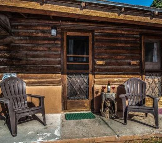 Apache Village 9, Queen Bed, Midtown, Pet Friendly, Sleeps 2
