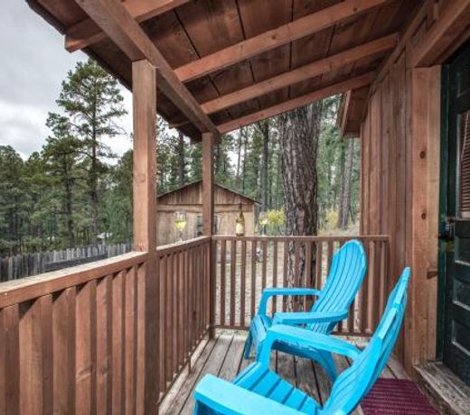Crescent Moon, Studio, Fireplace, Jetted Tub, Midtown, Sleeps 2