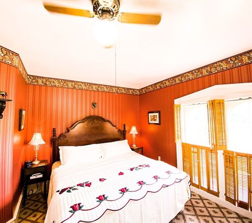 BUTLER HOUSE at The Cherry Creek Inn