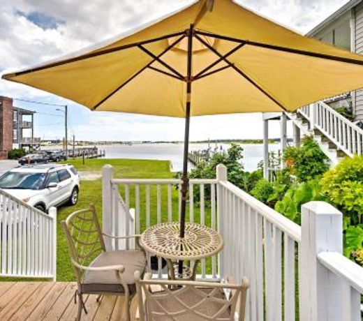 Historic Swansboro Studio with Intracoastal View!