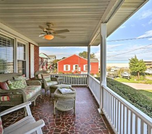 Serenity by the Sea Home with Dock - 6 Mi to Beach!