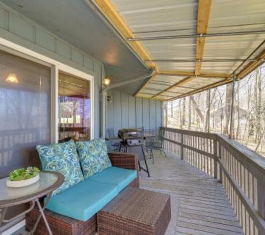 Mountaintop Wolf Laurel Home with Views and Amenities!