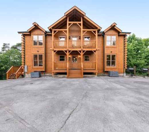 Valhalla Manor