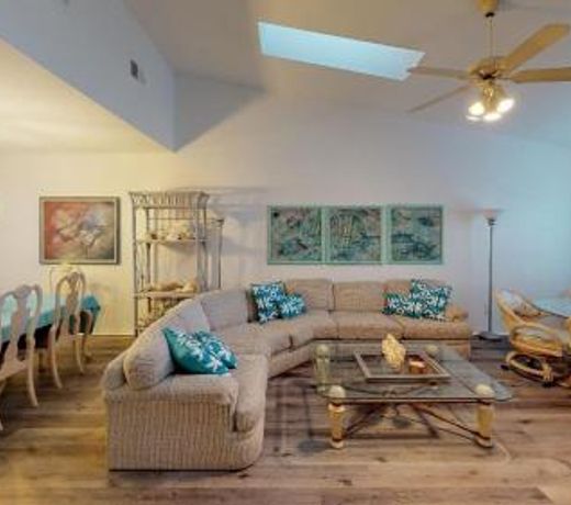 Padre Pool House townhouse
