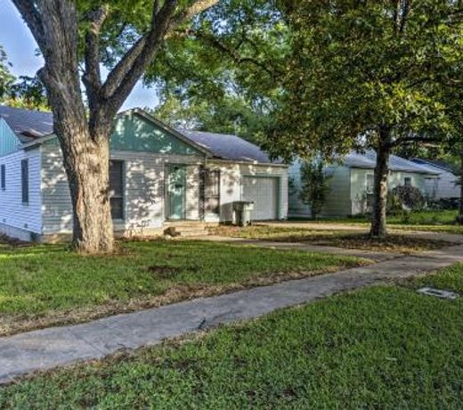 Temple Home Near Baylor Scott and White Hospital!