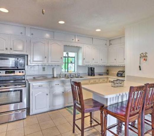 Waterfront Home in Tool with Dock, Fire Pit and Patio!