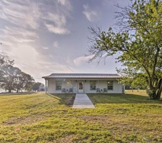 Willows Nest Inn - Moody Home Near Belton Lake!