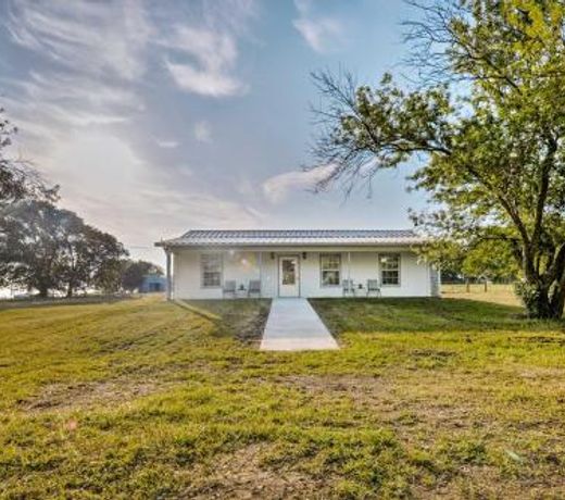 Willows Nest Inn - Moody Home Near Belton Lake!