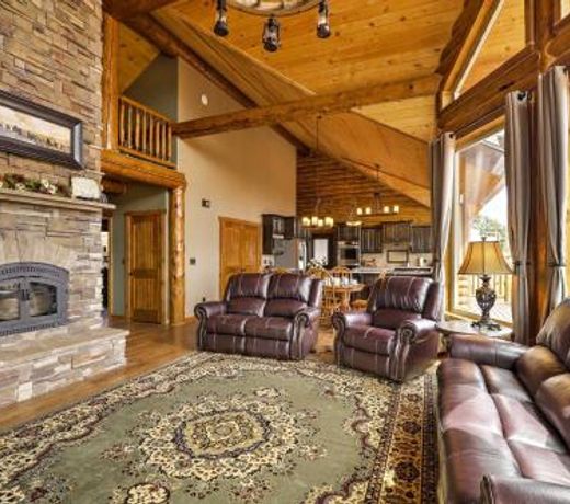 Kanab Cabin with Hot Tub, Fire Pit and Panoramic Views!