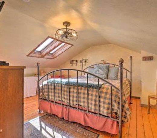Southwestern Kanab Cottage with Patio and Views!
