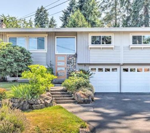 Seattle Area Studio with Fireplace-2 Mi to State Park
